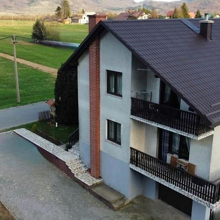 Apartman Patricia Lägenhet Fužine Exteriör bild