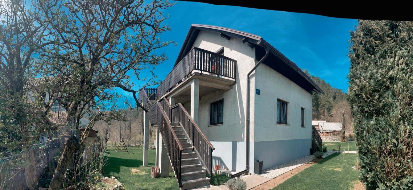 Apartman Patricia Lägenhet Fužine Exteriör bild